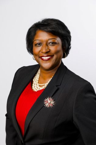 Photo of Christina B. Lee Hill